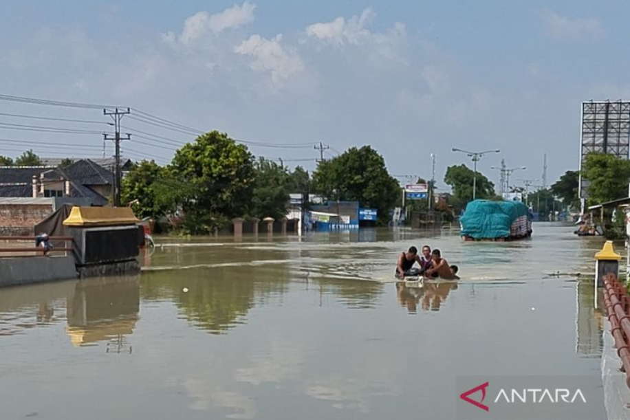 Skenario Bawaslu Bagi TPS yang Terdampak Banjir di Demak
