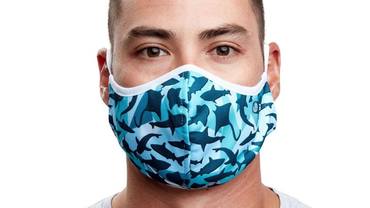 Masker Daur Ulang dari Sampah Plastik Lautan ala PADI
