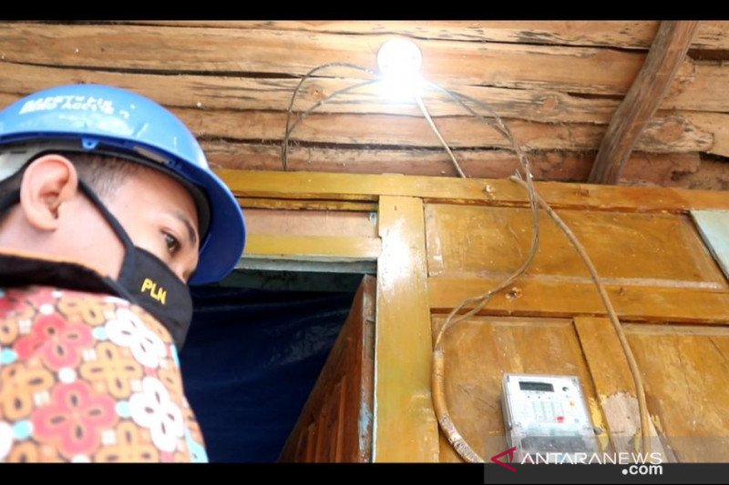 Listrik PLN. (Foto: Antara)