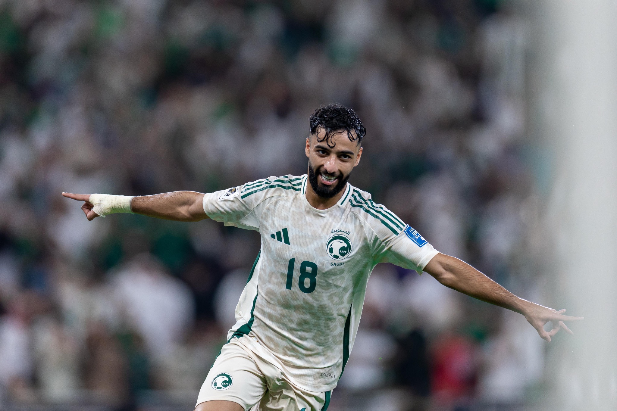 Saleh Abu Al Shamat Bebas Cedera Setelah Bikin Kiper Timnas Indonesia Maarten Paes Jatuh Bangun, Siap Mengancam Irak