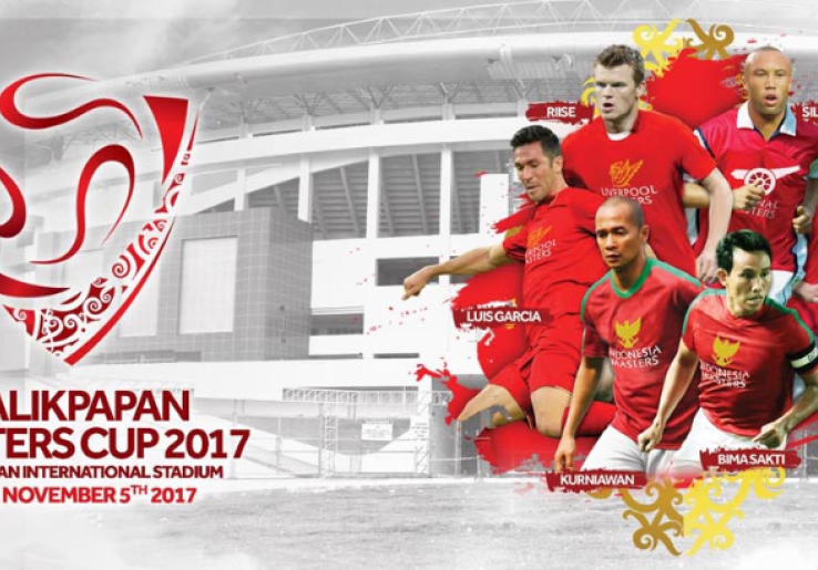 Legenda Sepakbola Indonesia Hadapi Legenda Arsenal dan Liverpool di Balikpapan