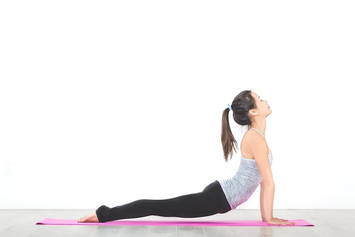 (Foto 4) Yoga membuat postur tubuh menjadi lebih ideal. Foto by Pixabay StockSnap