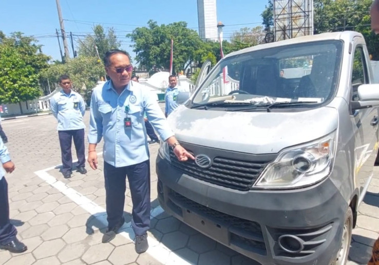 Sidang Wanprestasi Jokowi, Hakim PN Solo Cek Mobil Pikap Esemka Bima