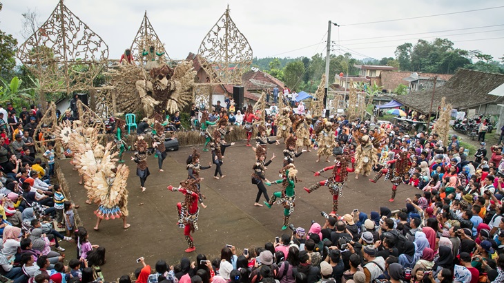 festival lima gunung