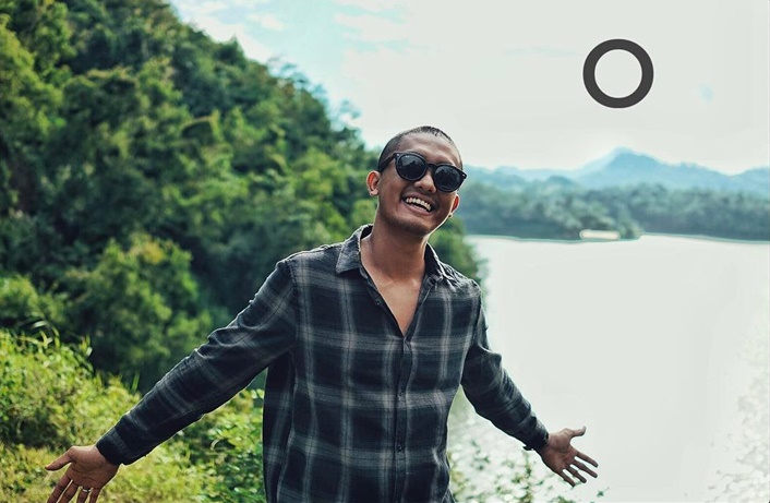 Kehilangan Banyak Job Uus Akhirnya Minta Maaf
