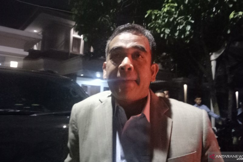 Minyak Goreng Langka, Muzani Minta Setop Sementara Ekspor CPO