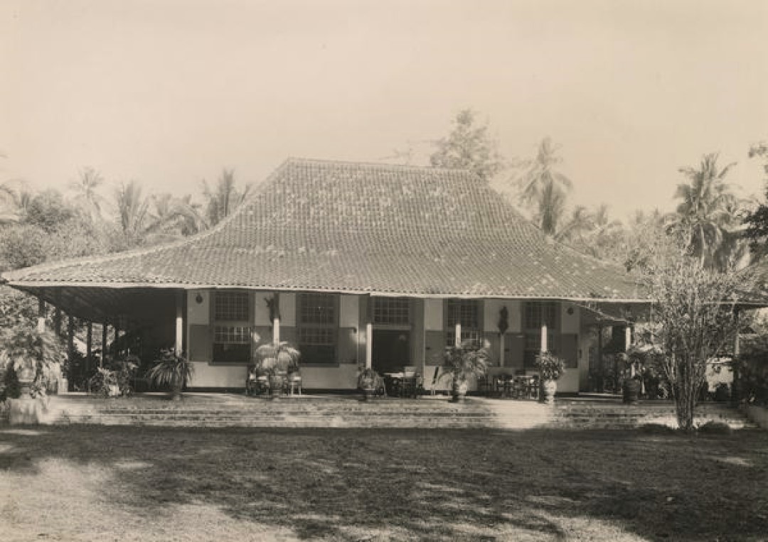 Rumah besar bergaya jepang di Batavia pada 1930-an
