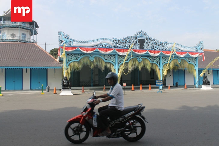 Puncak Syawalan, Keraton Siapkan Sepasang Gunungan 
