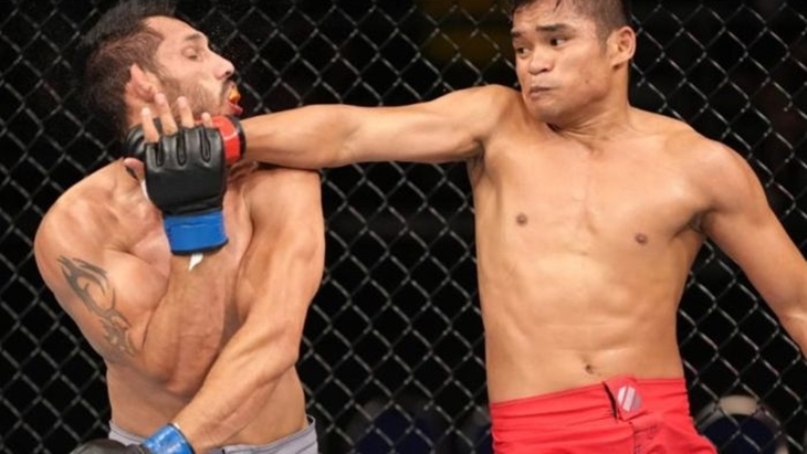 Beringas, Jeka Saragih Tumbangkan Petarung India di Road to UFC Singapura
