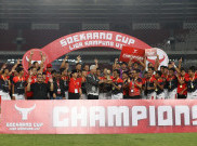 Bali Juarai Liga Kampung, Ganjar Pranowo Anugerahkan Piala Soekarno