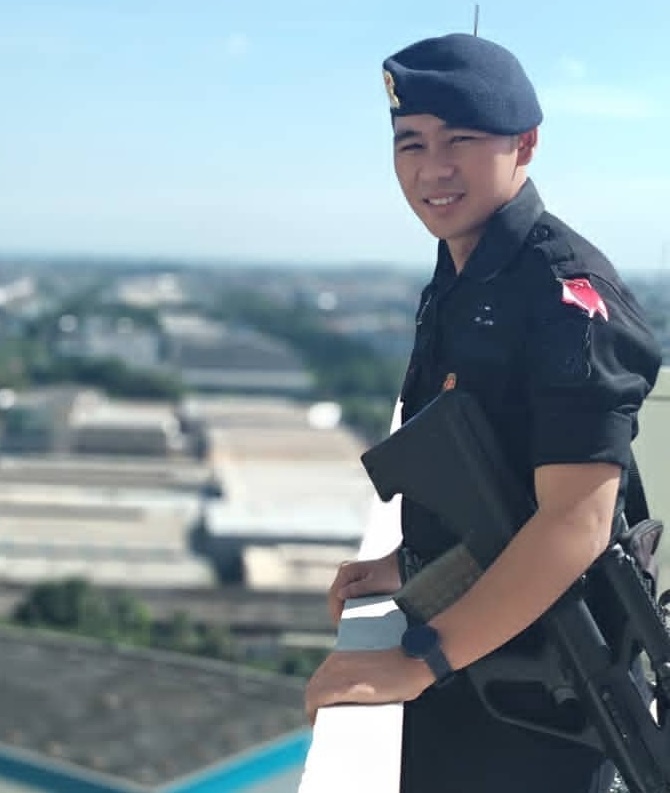 Polisi ganteng