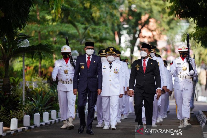 Gubernur Sulsel Lantik 11 Pasang Kepala Daerah