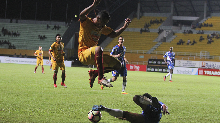 Sriwijaya FC Tidak Ingin Buru-Buru Cari Pengganti Lessa