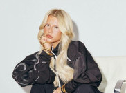Lirik “Walk” Single Terbaru Skye Newman