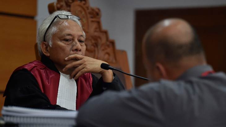 Pembatalan Status Tersangka Setnov dan Lembaga Peradilan yang Tersandera 
