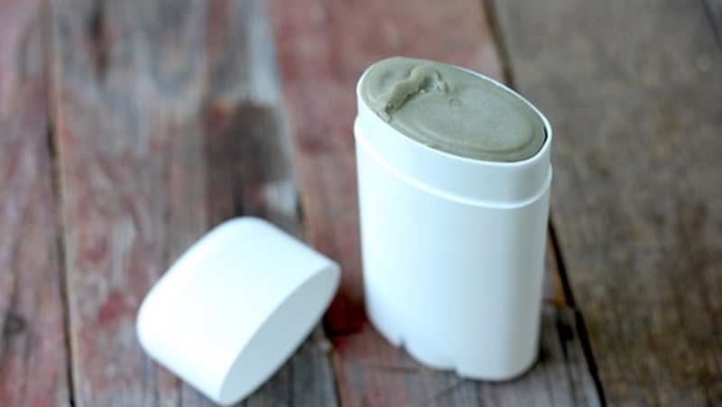 4 Aturan Penggunaan Deodoran untuk Remaja, Jangan Asal Pakai!