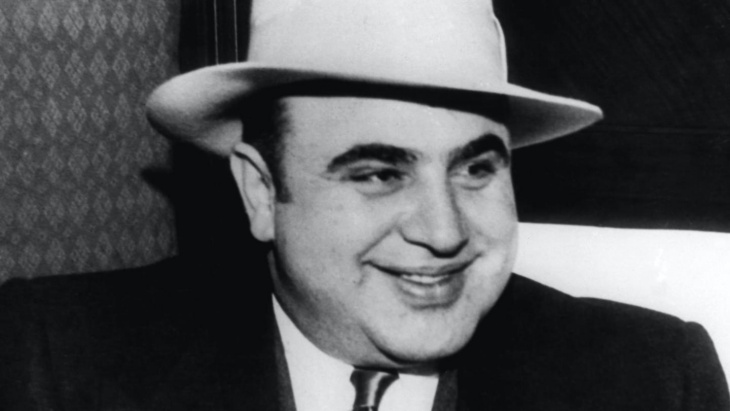 Al Capone sangat membenci julukannya yaitu Scarface. (Foto: history) 
