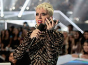 Kehilangan Jari Kaki, Katy Perry Dituntut Wanita Ini