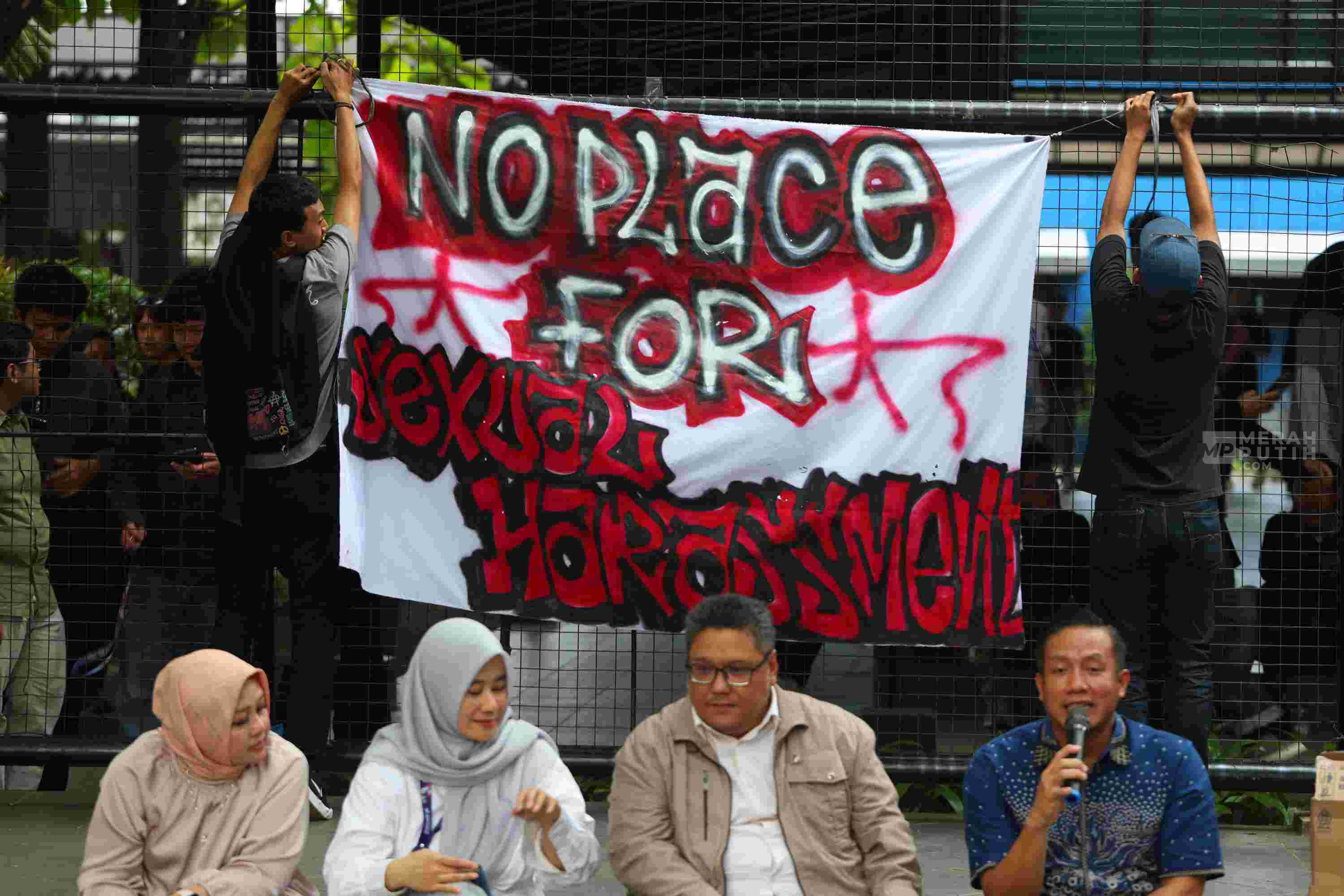 Aksi Mahasiswa Universitas Budi Luhur Ungkap Dugaan Kekerasan Seksual 