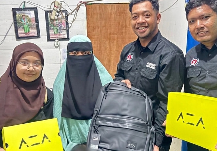 Kisah Pilu Mandala Jadi Pengingat, AZA DBL Indonesia Salurkan Bantuan Sepatu untuk Adik-Adiknya