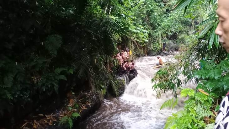 Susur Sungai Berujung Maut, Enam Siswa SMP di Sleman Meninggal Diterjang Banjir Bandang