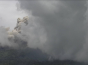 Merapi 'Batuk', Sejumlah Wilayah DIY Dilanda Hujan Abu
