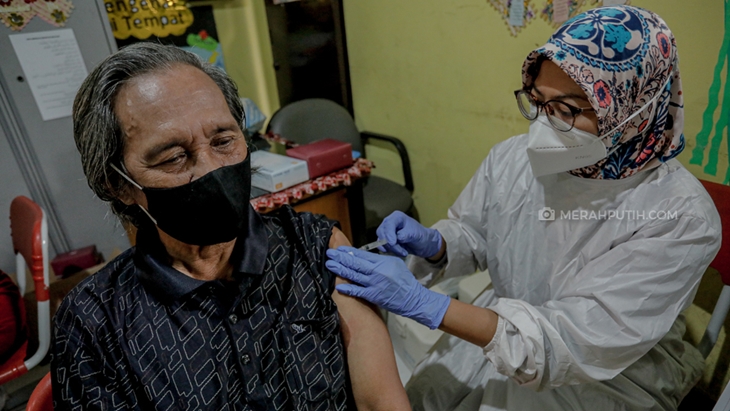 Vaksinasi Booster Stagnan, Kepala Daerah Dituntut Cari Inovasi