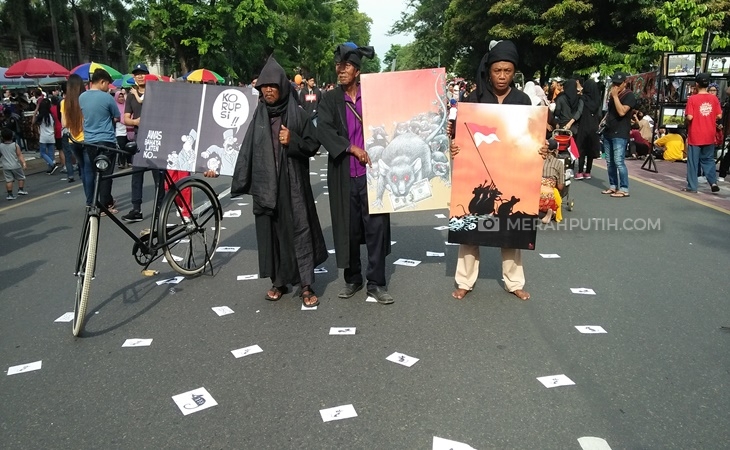 Peringati Hari Antikorupsi Sedunia, Wong Solo Bawa 'Tikus' ke CFD