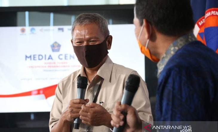 Tambah Ratusan Kasus Per Hari, Pemerintah Sebut Masyarakat Tak Disiplin Lakukan Pembatasan Sosial
