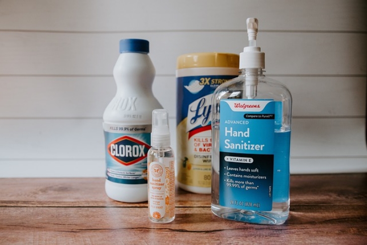 Antiseptik dan disinfektan itu berbeda. (Foto: Pixabay/yosratawakol)