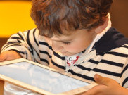 Hati-hati Dekatkan Gawai dengan Anak, ini Dampak Negatif yang Mesti Diwaspadai