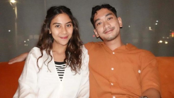 Adinda Thomas Tampil Memesona Kenakan Kebaya Garapan Ayung Berinda