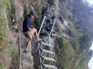 Jalur Pendakian di Titik Rawan Gunung Rinjani Diperbaiki, Libatkan TNI