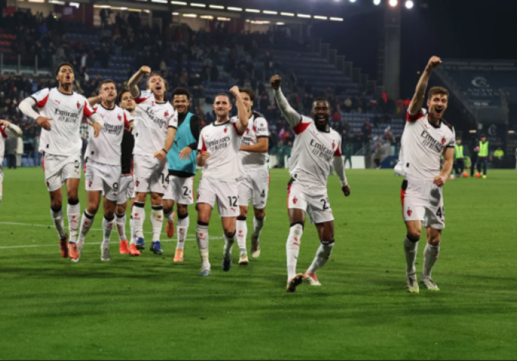 Cagliari vs AC Milan: Aksi Ciamik Rafael Leao Bawa Rossoneri Gusur Inter Milan Puncak Klasemen