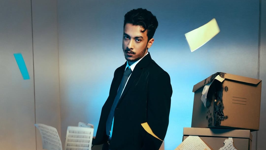 Aziz Hedra Ini Bicara Tentang Patah Hati dengan Lirik Lugas dan Jujur di Lagu 'The Liar'