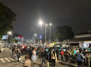 Tabrakan Kereta di Bekasi Timur, Ratusan Penumpang KRL Terjebak di Manggarai