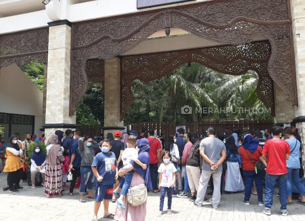 Anak Boleh Masuk Tempat Wisata, Pengunjung Taman Balekambang Membeludak