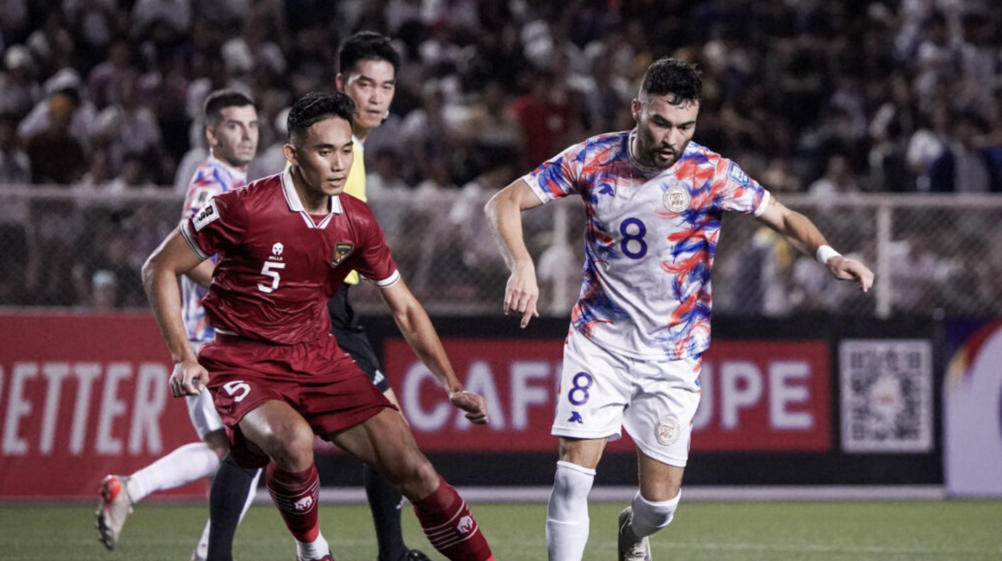 Sama-sama Menaturalisasi Banyak Pemain, Pelatih Vietnam Beberkan Beda Timnas Indonesia dengan Vietnam