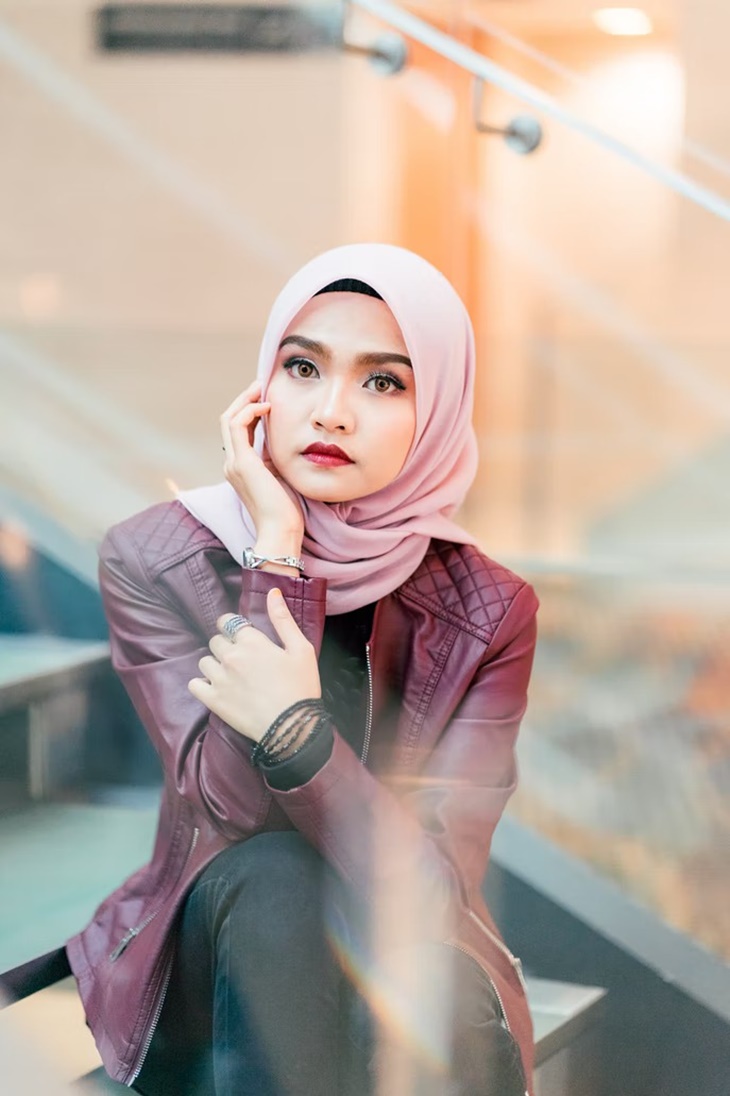 Atiqah Hasiholan dan Melanie Subono Ajak Masyarakat Konsumsi Produk Lokal