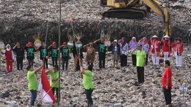 HUT RI di TPA Putri cempo