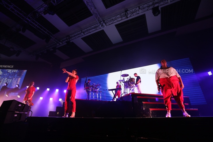  Lewat I Miss You Tour 2018, Clean Bandit Sukses Hentak Jakarta 
