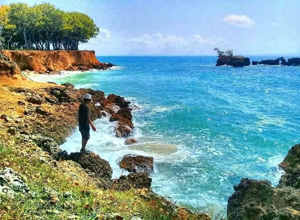pantai kahuripan