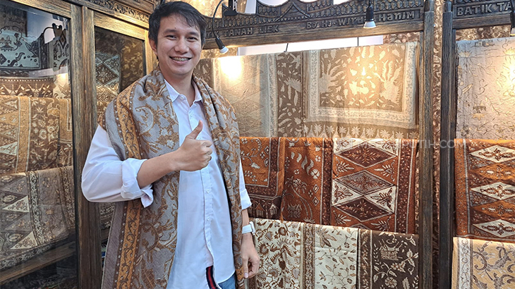 Melestarikan Budaya Batik Tanah Liek