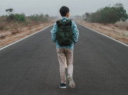 Cara Jitu Mengatasi Serangan Panik Ketika 'Solo Traveling'