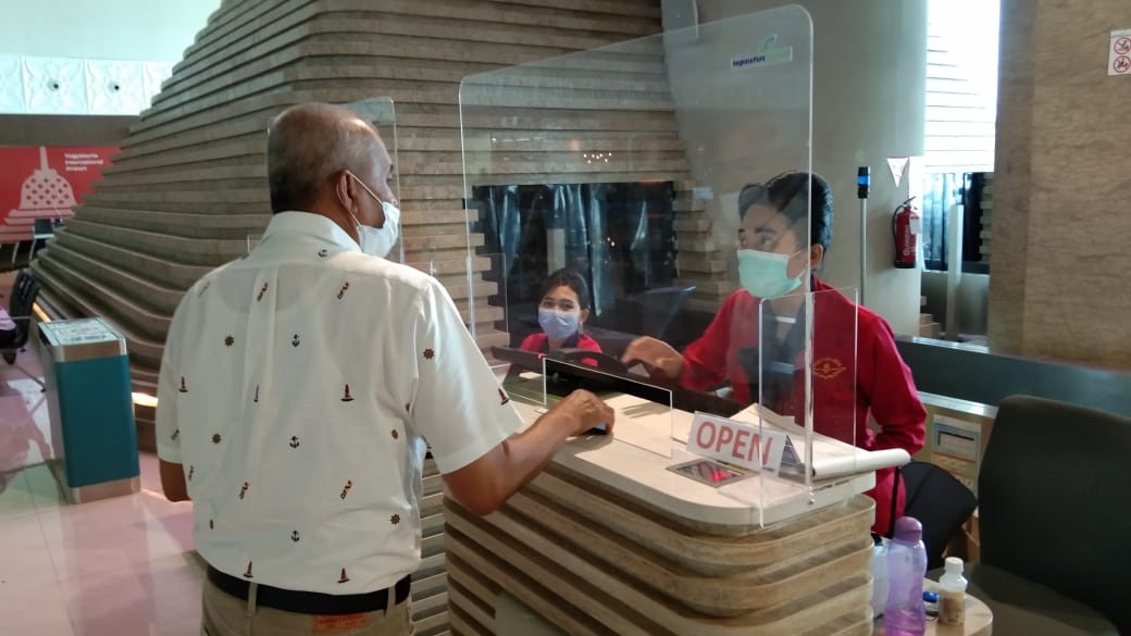 H-1 Larangan Mudik, Penumpang Bandara YIA Naik 58 Persen