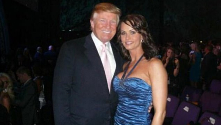 Model Playboy Ungkap Hubungan Intim dengan Presiden Trump