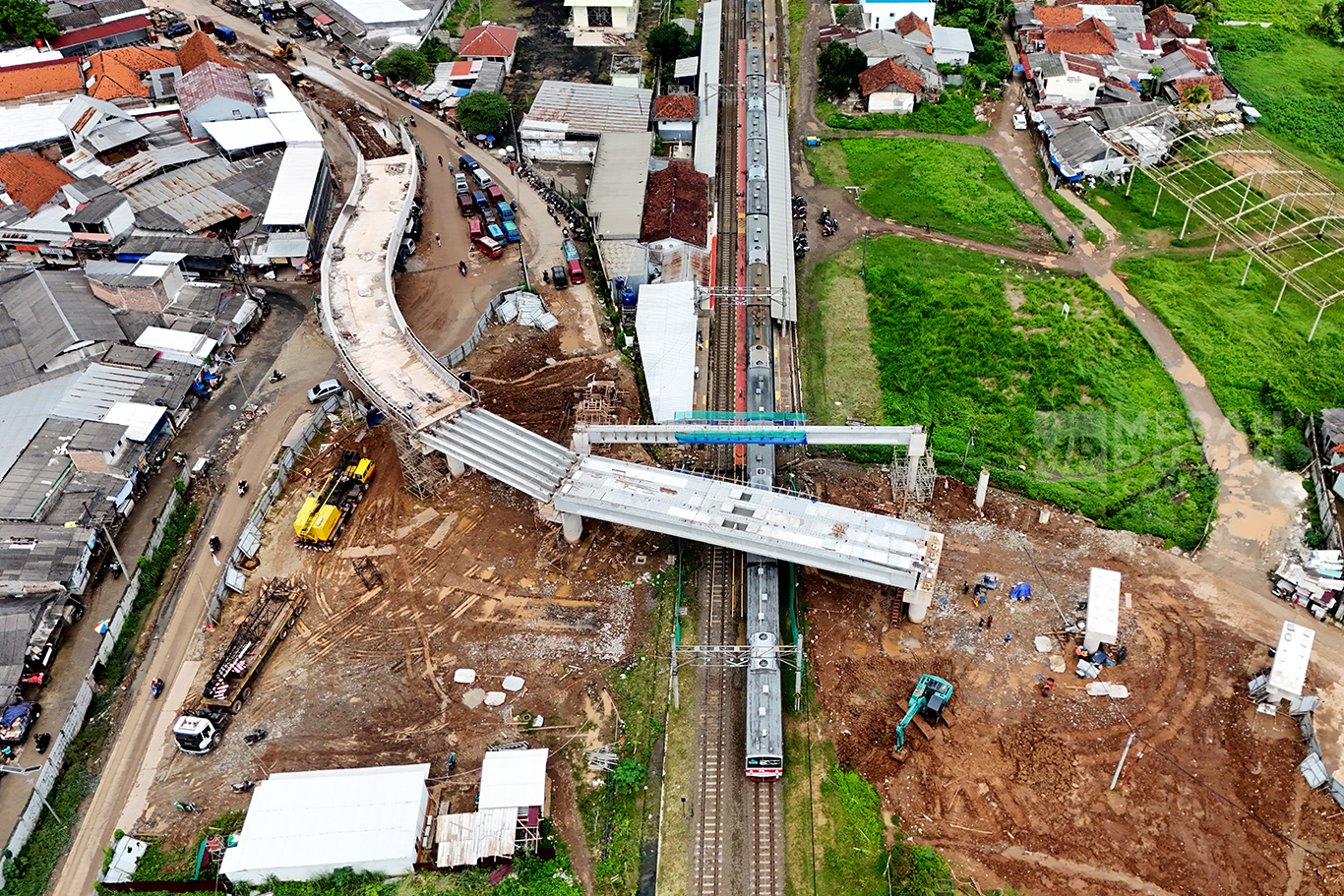 Mengintip Pembangunan Fly Over Stasiun Tenjo Hubungkan Bogor-Tangerang