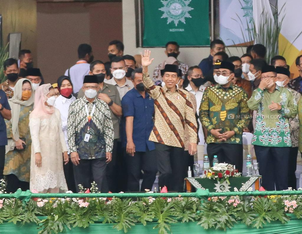 Jokowi Sebut Muhammadiyah Berkontribusi Besar dalam Penanganan COVID-19
