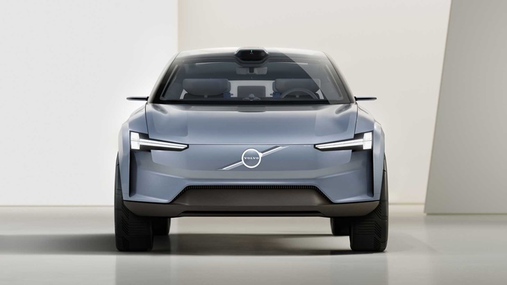 Volvo Ungkap Mobil Concept Recharge