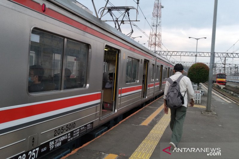  Stasiun Tanah Abang Sudah Bisa Layani Penumpang Transit 